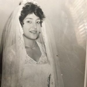 Meet your Posher, Cira